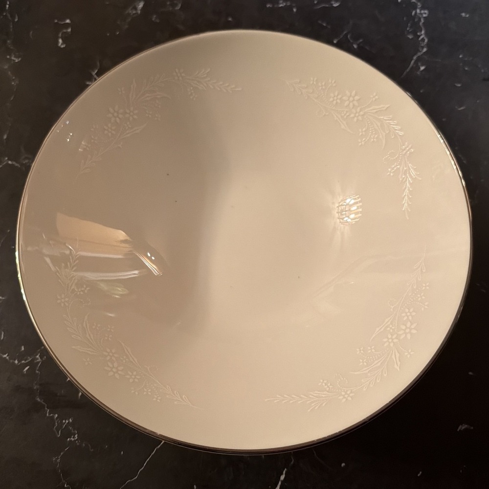 Vintage Noritake Georgian 6440 Round Serving Bowl White Floral with Silver Trim